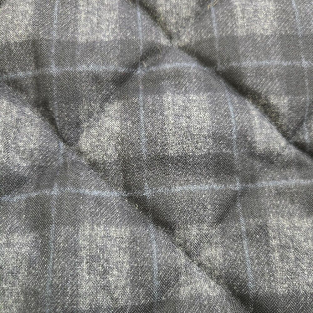 J. Crew Women S Gray Plaid Quilted Down-Filled Full-Zip Puffer Vest - Picture 10 of 10